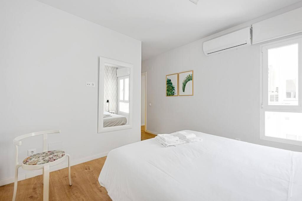 Grand T4 Andalou En Plein Centre De Malaga Ideal Familles Dış mekan fotoğraf